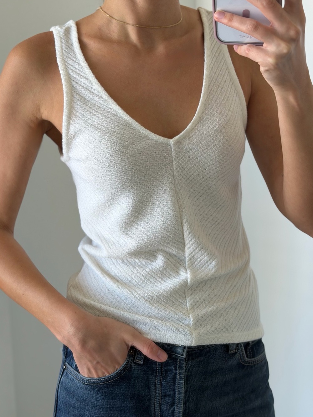 Mango White Sleeveless V-Neck Knit Tank Top